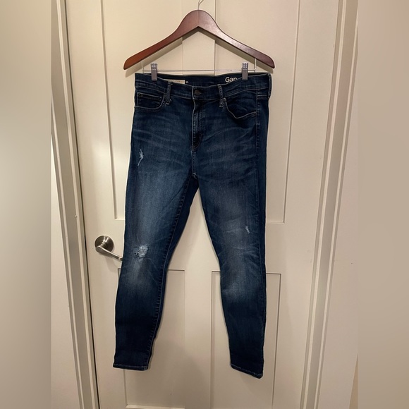 GAP Resolution True Skinny Jeans - Picture 2 of 10